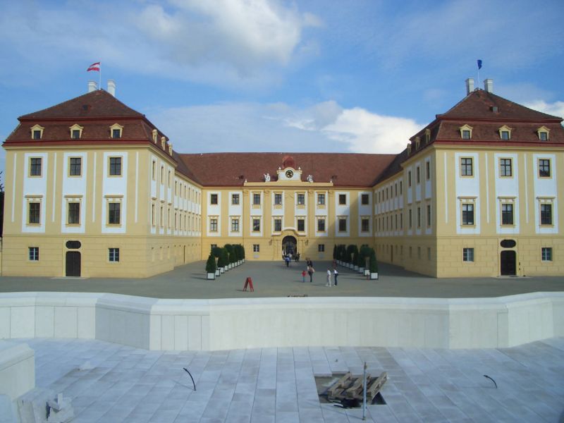 Schloss Hof 1 Schloss Hof 1